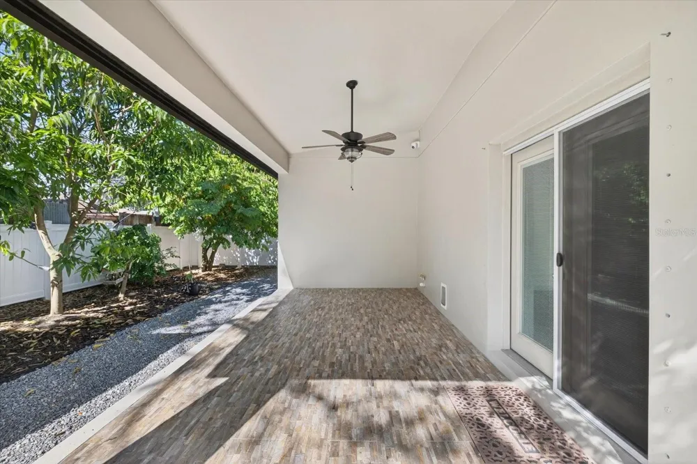 8914 LYNN AVENUE Tampa, FL 33604