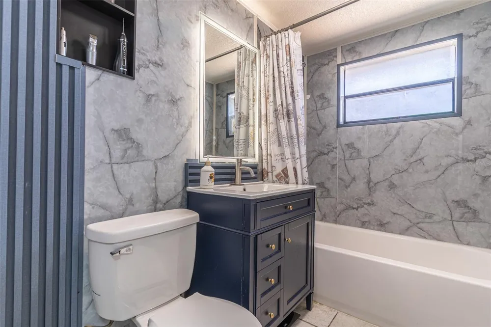 225 W NORTHSIDE DRIVE Lake Wales, FL 33853
