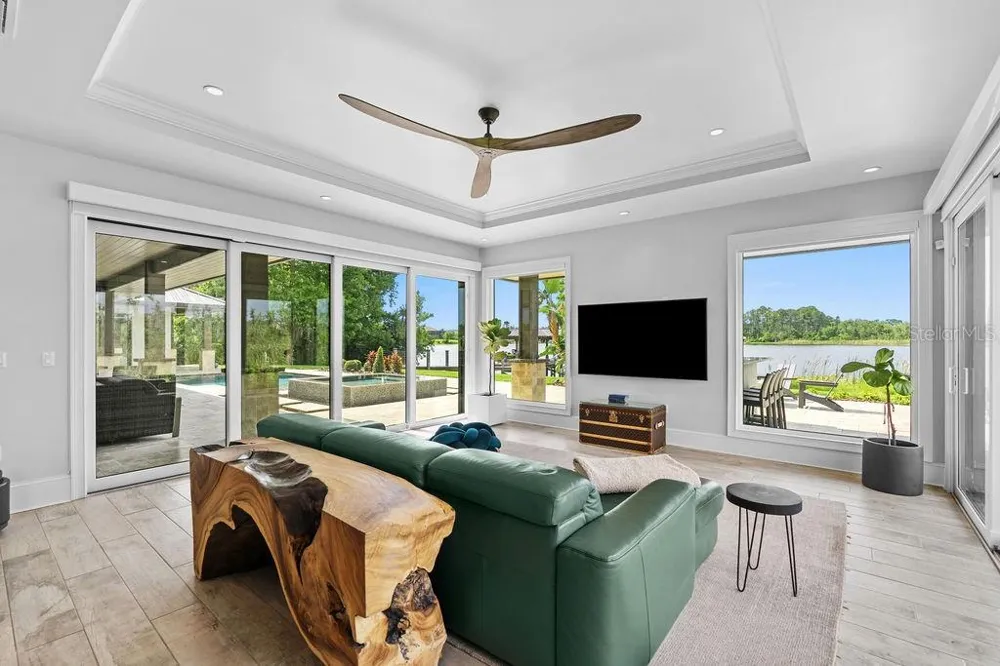 9226 CHARLES E LIMPUS ROAD Orlando, FL 32836