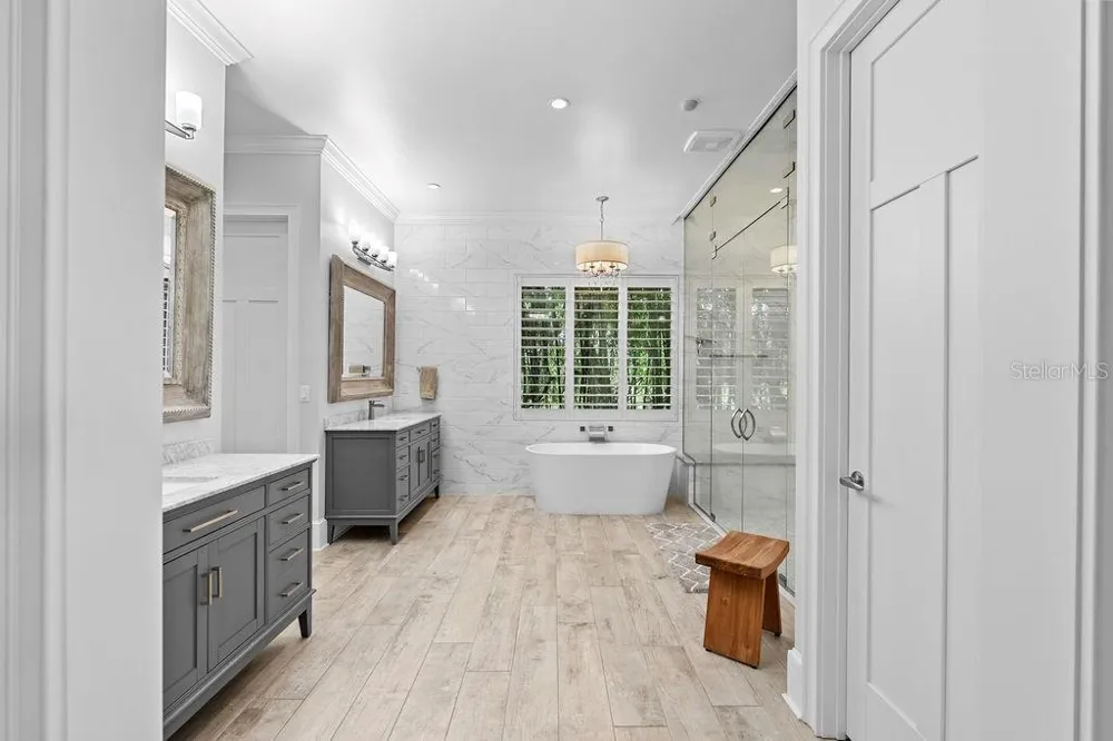 9226 CHARLES E LIMPUS ROAD Orlando, FL 32836
