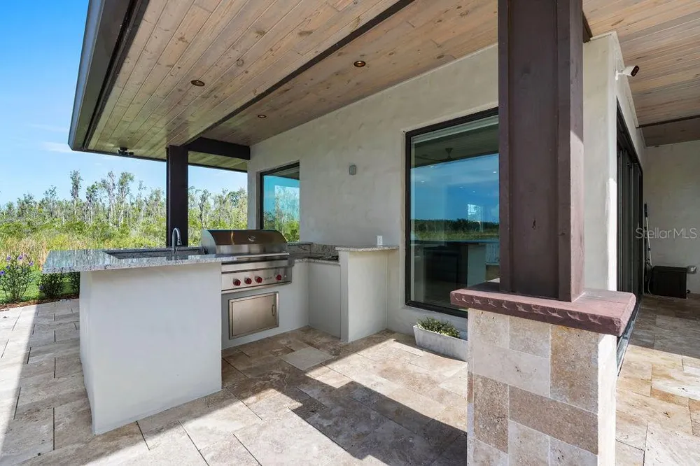 9226 CHARLES E LIMPUS ROAD Orlando, FL 32836
