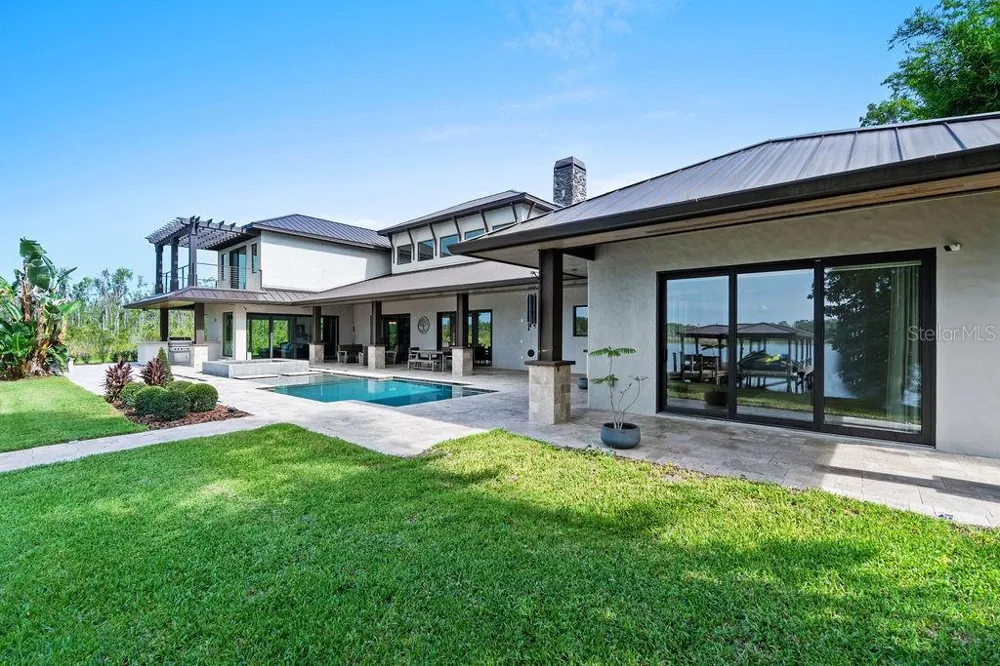 9226 CHARLES E LIMPUS ROAD Orlando, FL 32836