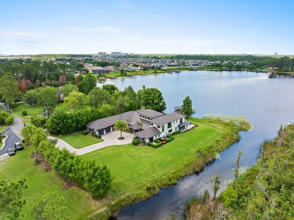 9226 CHARLES E LIMPUS ROAD Orlando, FL 32836