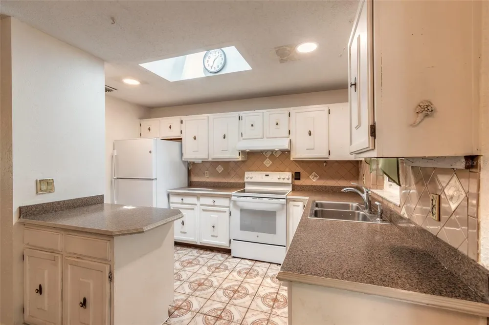 2629 UMBRELLA TREE DRIVE Edgewater, FL 32141