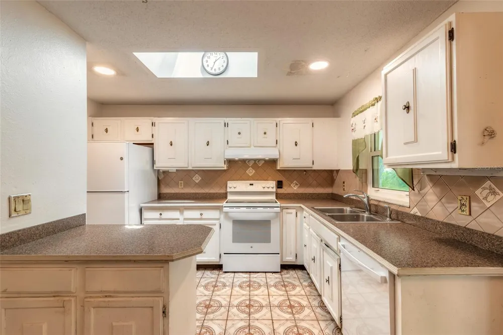 2629 UMBRELLA TREE DRIVE Edgewater, FL 32141