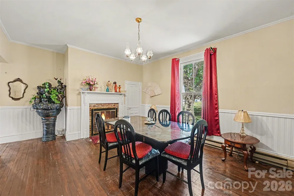 821 MAIN STREET Salisbury, NC 28144