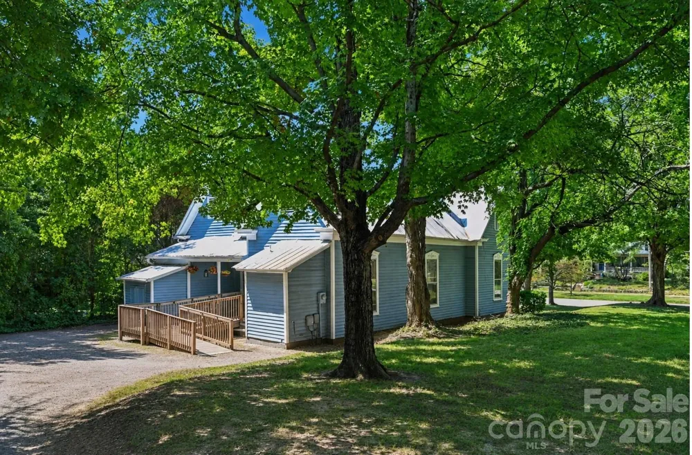 821 MAIN STREET Salisbury, NC 28144