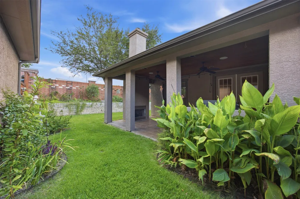 4332 Teravista Club Drive #9 Round Rock, TX 78665