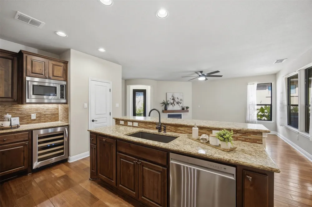 4332 Teravista Club Drive #9 Round Rock, TX 78665