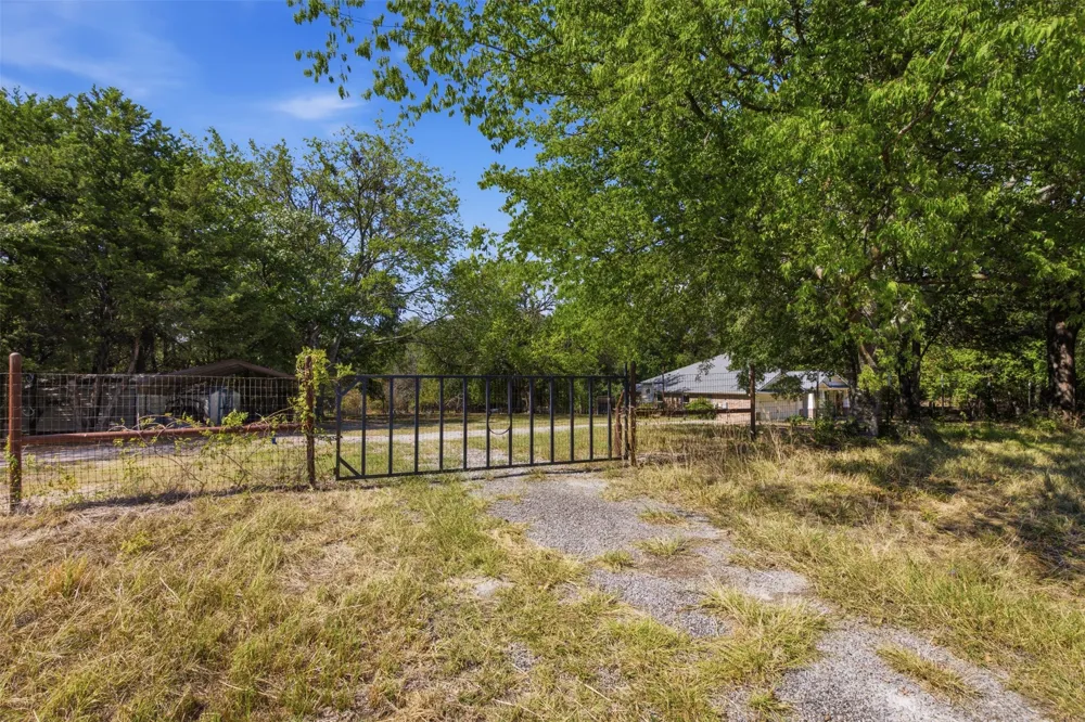 5000 FM 2947 Greenville, TX 75402