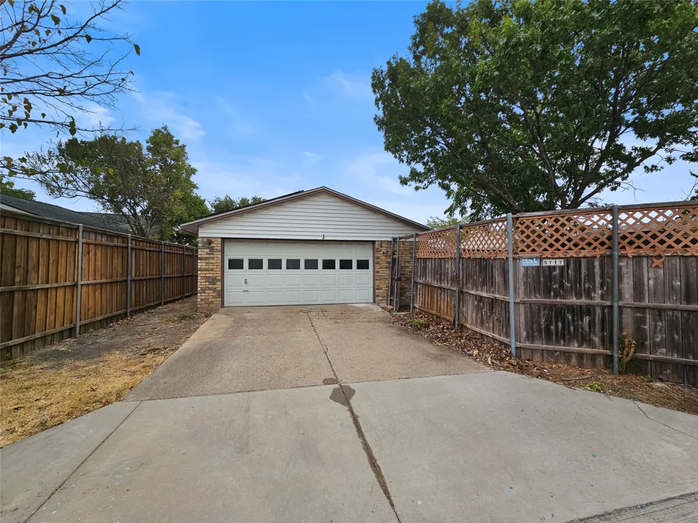5717 Terry Street The Colony, TX 75056