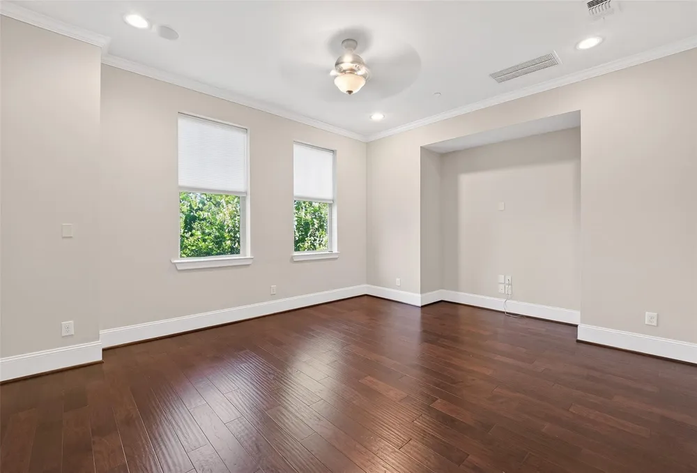 816 Yale Street #C Houston, TX 77007