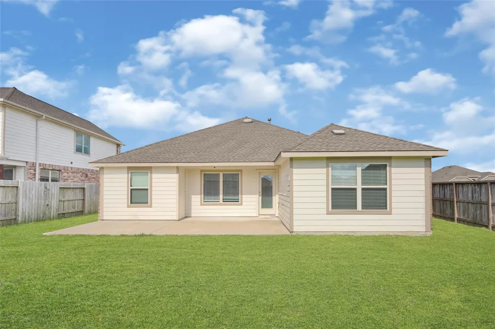 9830 Kingston Liberty Lane Baytown, TX 77521