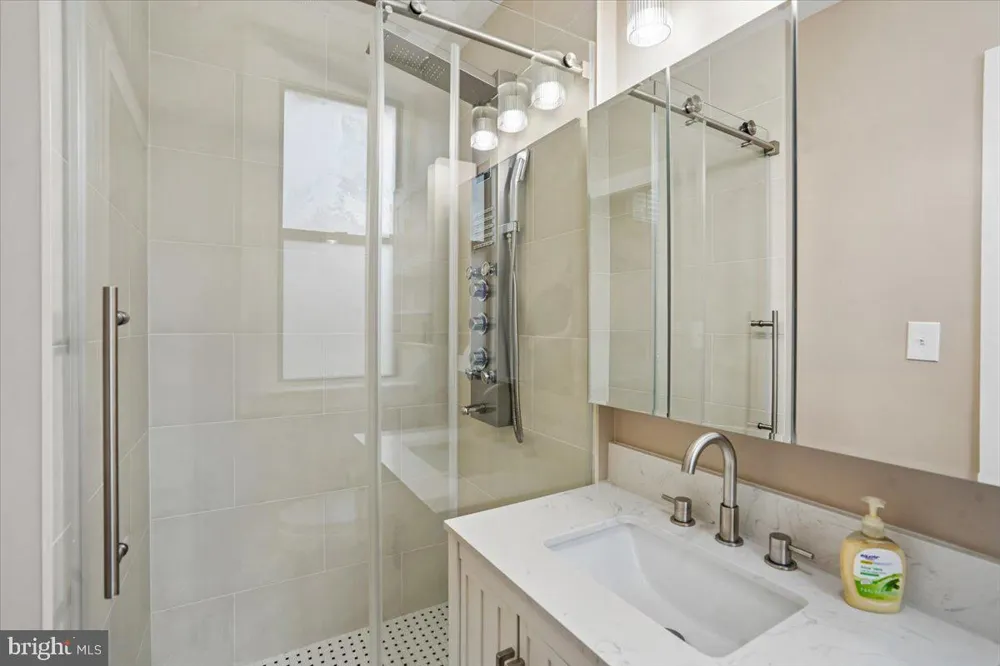 1919 19TH STREET NW #104 Washington, DC 20009