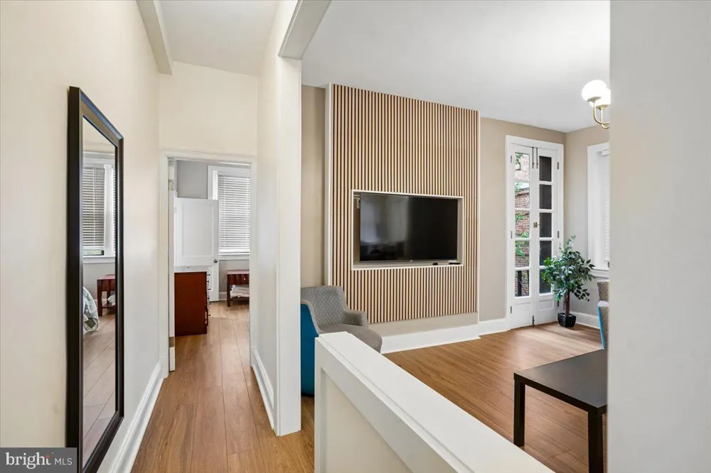 1919 19TH STREET NW #104 Washington, DC 20009