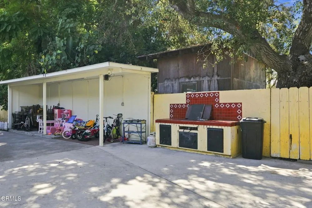 144 Backus Avenue Pasadena, CA 91107