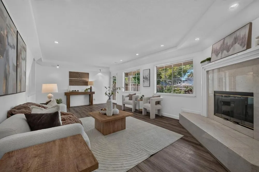18 Tyrella Court Mountain View, CA 94043