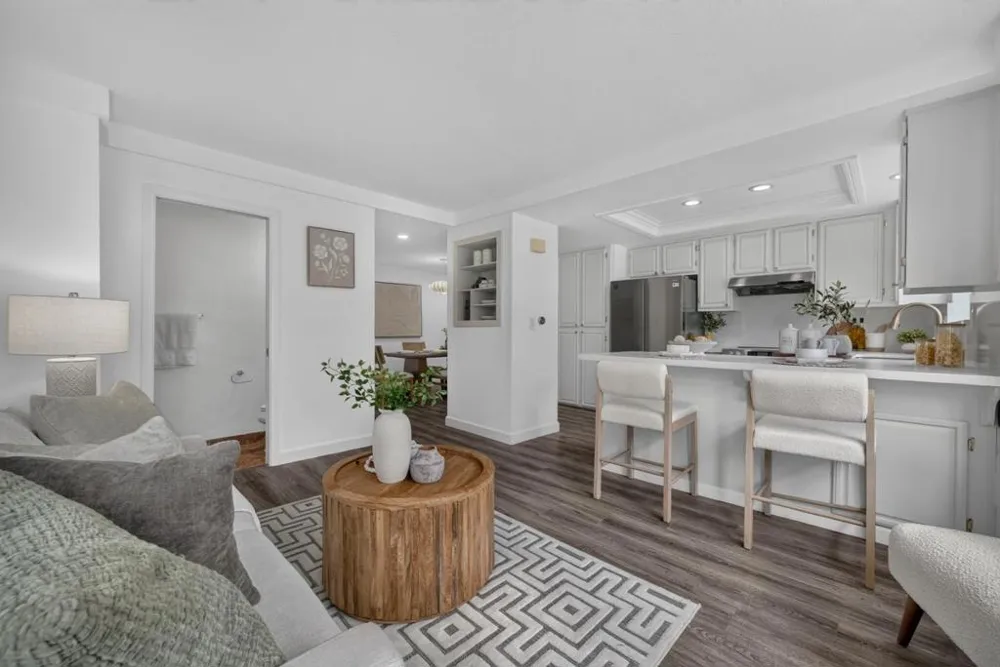 18 Tyrella Court Mountain View, CA 94043