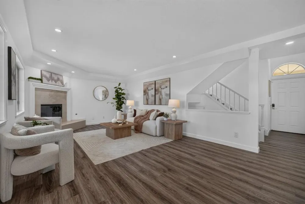 18 Tyrella Court Mountain View, CA 94043