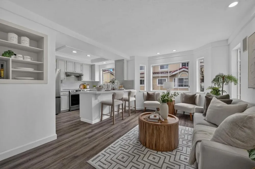18 Tyrella Court Mountain View, CA 94043