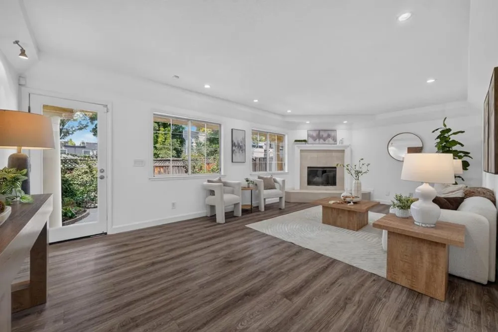 18 Tyrella Court Mountain View, CA 94043
