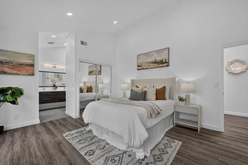 18 Tyrella Court Mountain View, CA 94043