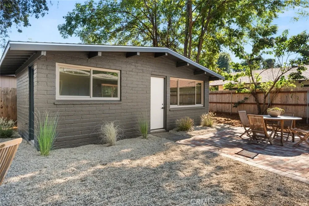 1795 Estates Way Chico, CA 95928