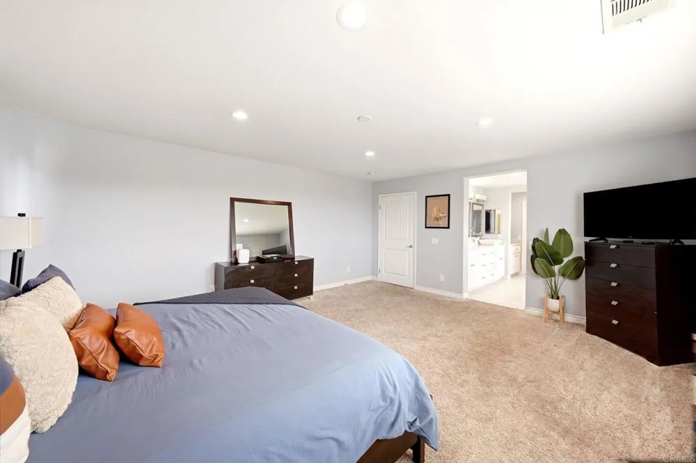 356 Plaza Los Osos Chula Vista, CA 91914