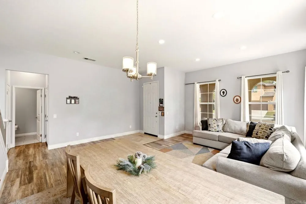 356 Plaza Los Osos Chula Vista, CA 91914