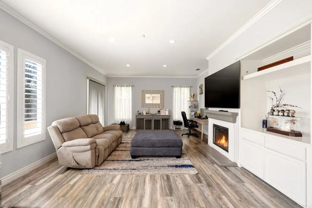 356 Plaza Los Osos Chula Vista, CA 91914