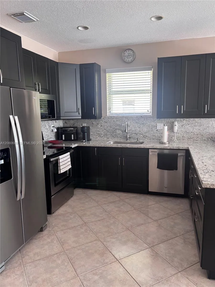 2223 SW 134th Ave Miramar, FL 33027