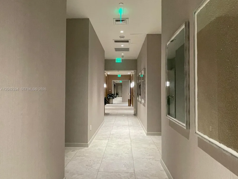 77 SE 5th Street #3908 Miami, FL 33131