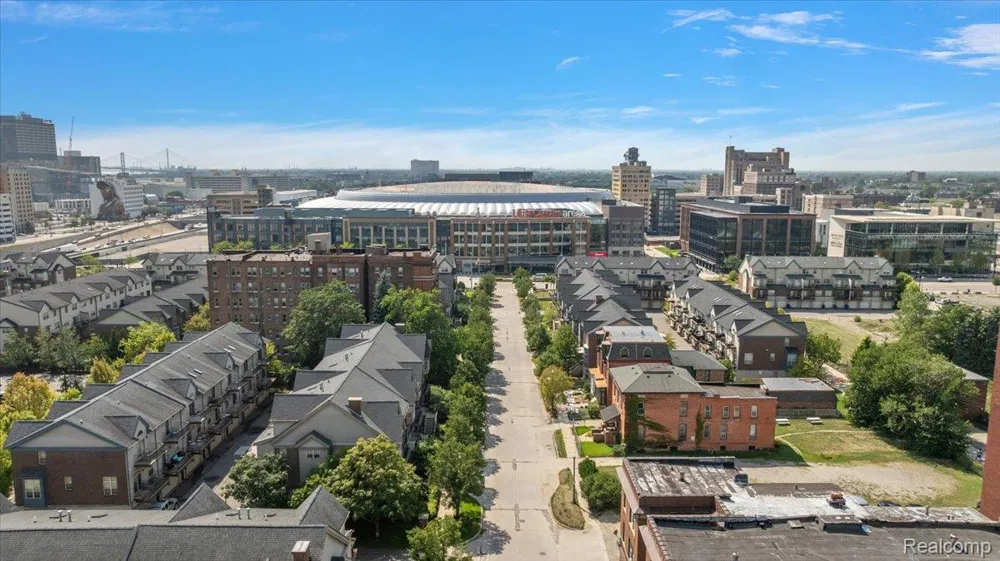 100 Adelaide Street Detroit City, MI 48201