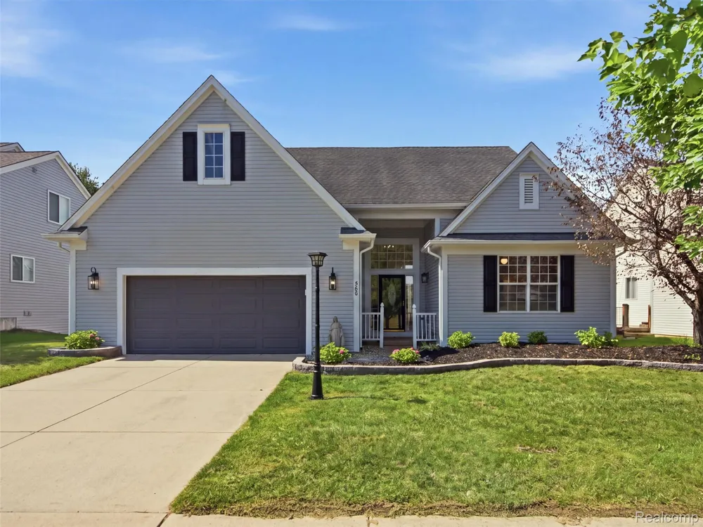 900 Cross Street Oxford Charter Township, MI 48371