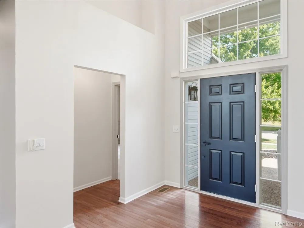 900 Cross Street Oxford Charter Township, MI 48371