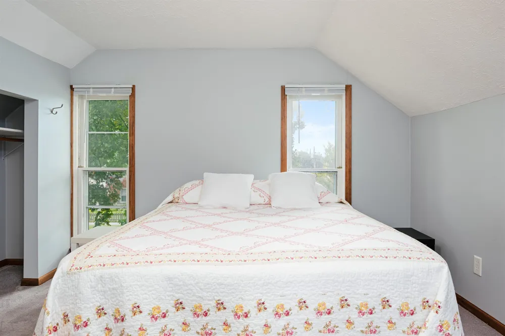 131 Spruce Traverse City City, MI 49684
