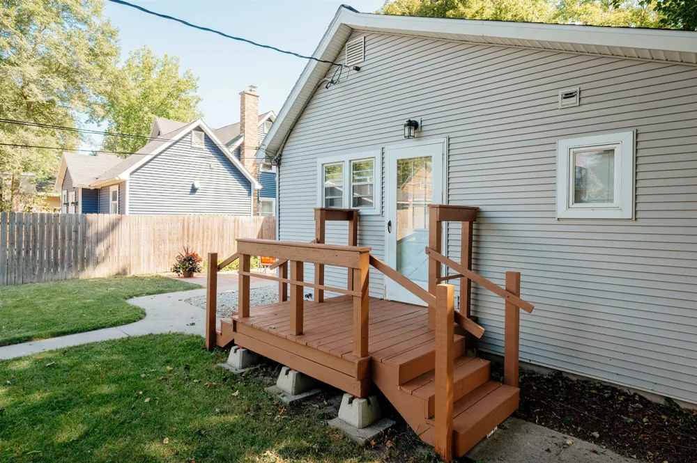 131 Spruce Traverse City City, MI 49684