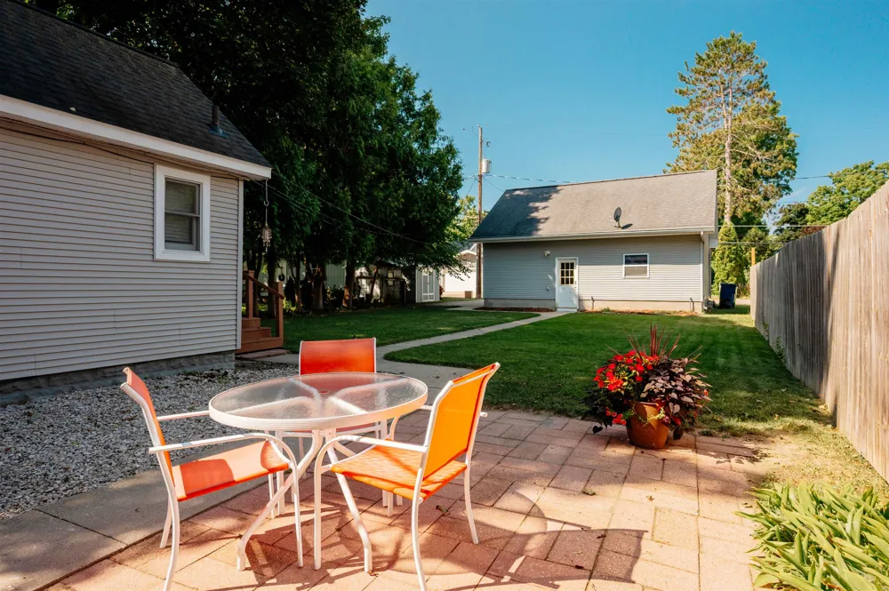 131 Spruce Traverse City City, MI 49684