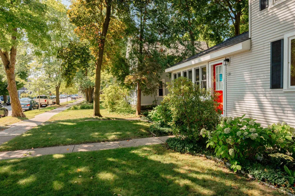 131 Spruce Traverse City City, MI 49684