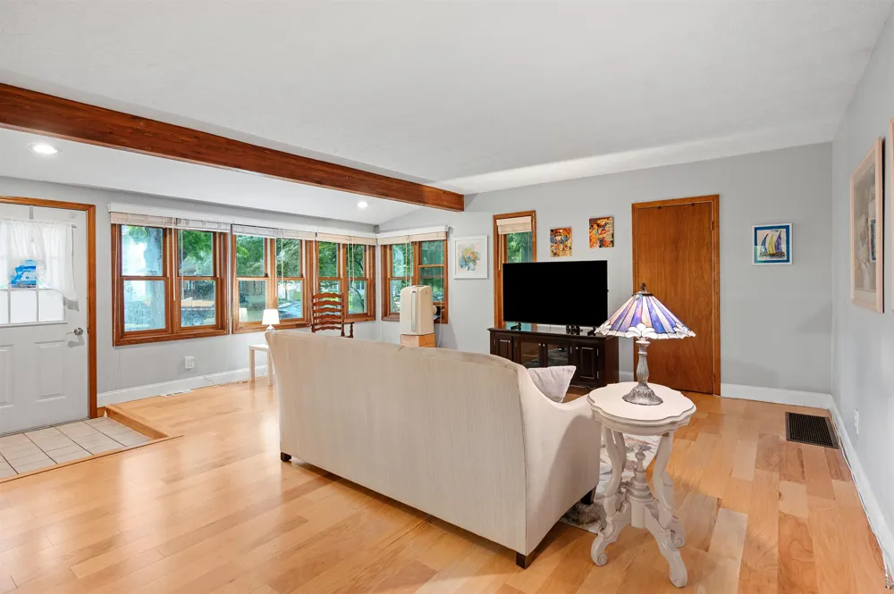 131 Spruce Traverse City City, MI 49684