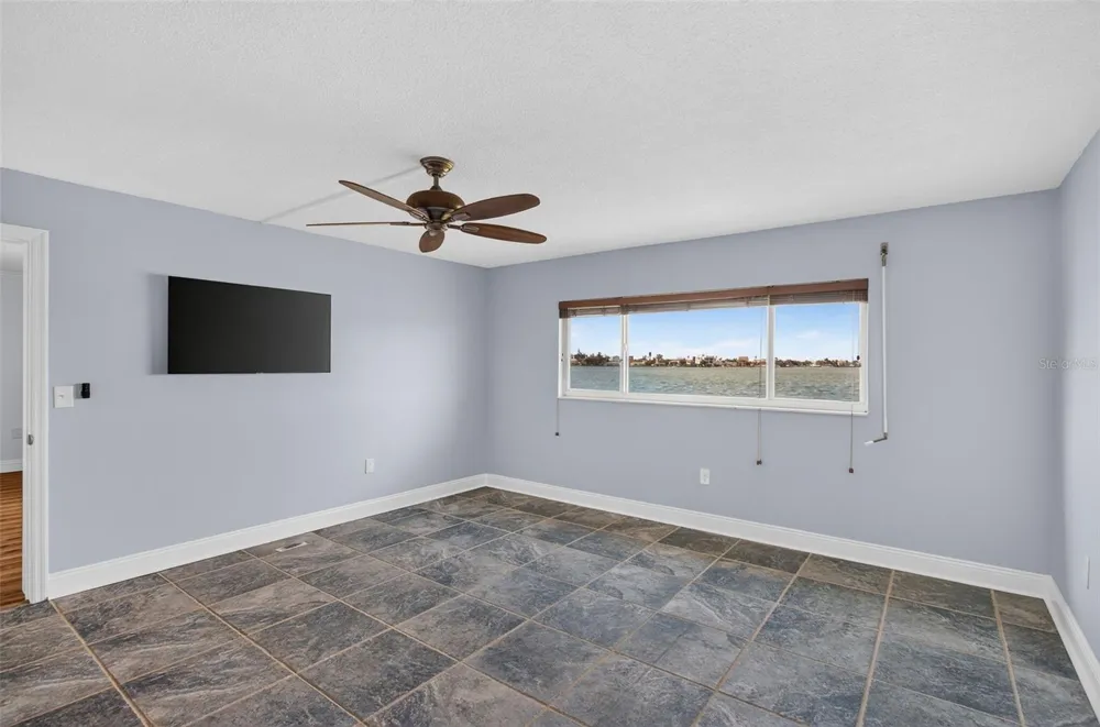 280 126TH AVENUE #103 Treasure Island, FL 33706