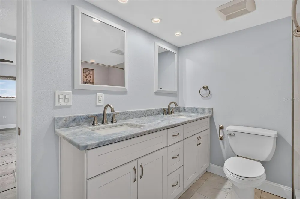 280 126TH AVENUE #103 Treasure Island, FL 33706