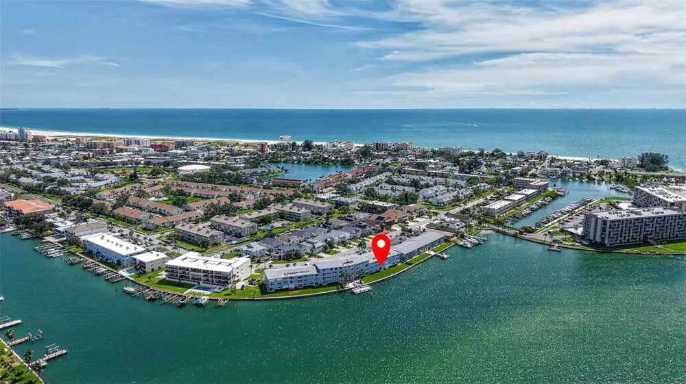 280 126TH AVENUE #103 Treasure Island, FL 33706