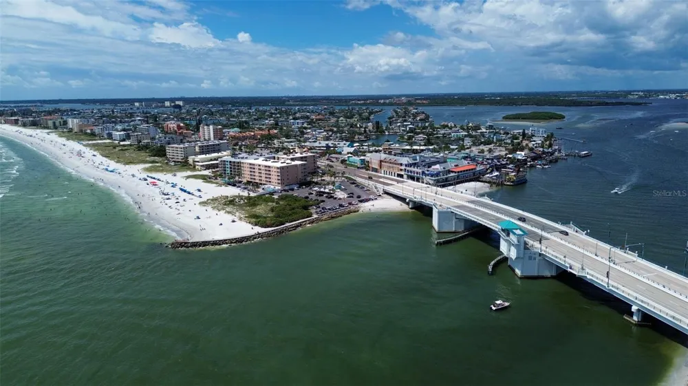 280 126TH AVENUE #103 Treasure Island, FL 33706
