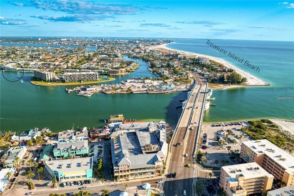 280 126TH AVENUE #103 Treasure Island, FL 33706