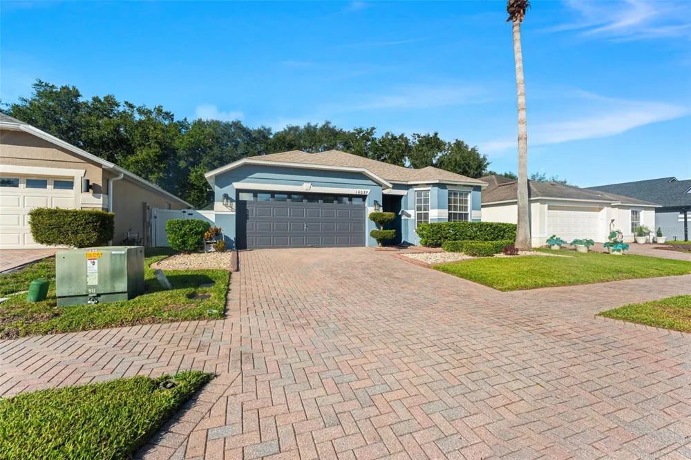 10037 PORTOFINO DRIVE Orlando, FL 32832