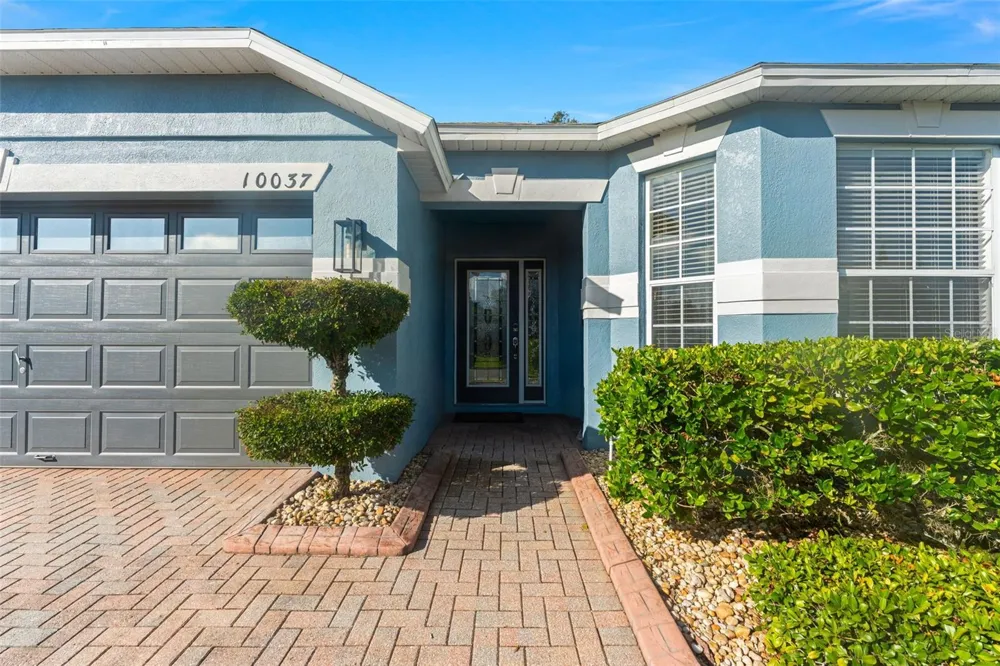 10037 PORTOFINO DRIVE Orlando, FL 32832