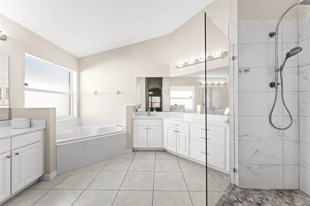 10037 PORTOFINO DRIVE Orlando, FL 32832