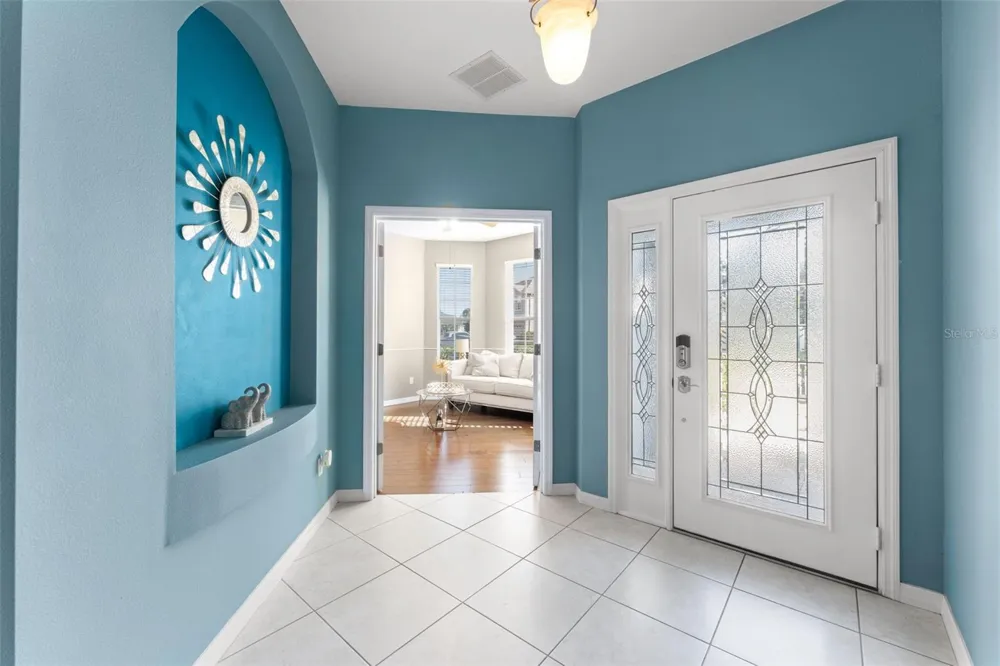 10037 PORTOFINO DRIVE Orlando, FL 32832
