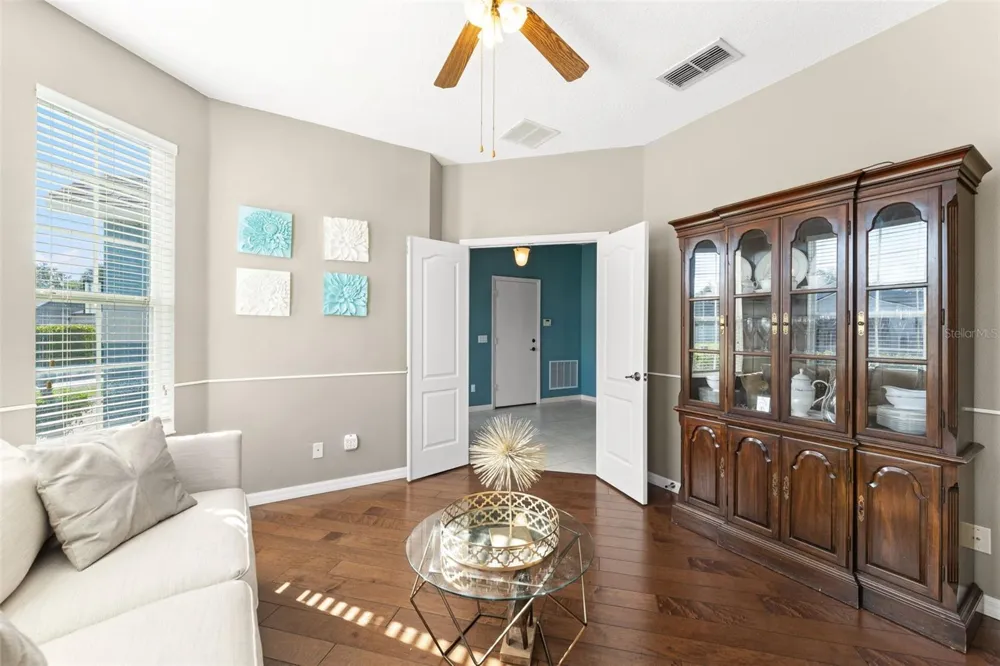 10037 PORTOFINO DRIVE Orlando, FL 32832